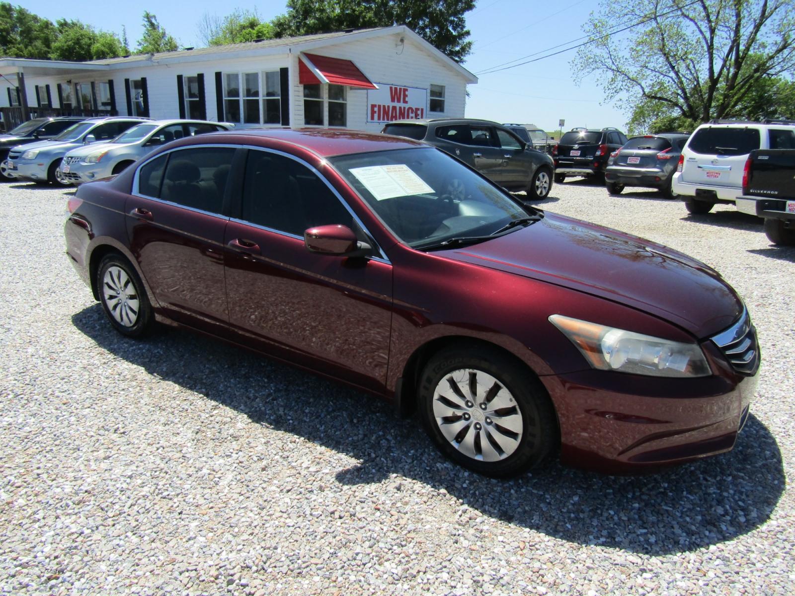 2012 Maroon /Tan Honda Accord (1HGCP2F35CA) , Automatic transmission, located at 15016 S Hwy 231, Midland City, AL, 36350, (334) 983-3001, 31.306210, -85.495277 - Photo #0